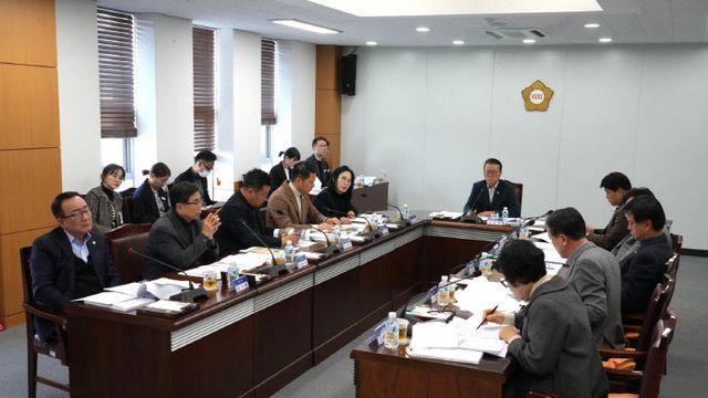 영천시의회 전체의원 간담회… 문화재 발굴.농업 정책 점검