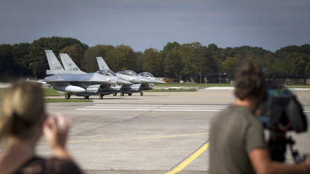 네덜란드, 군기지 상공 미확인 드론에 발포