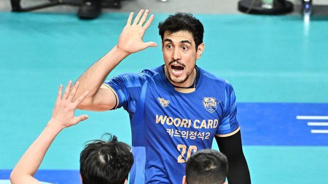 '30점+트리플크라운' 우리카드 아라우조 