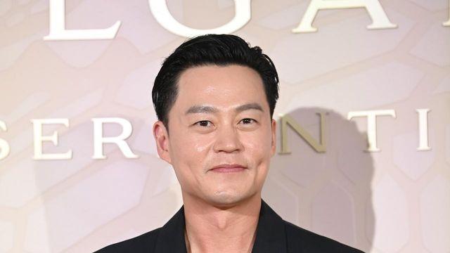 이서진, '스타 가수'와 열애? '無 당황' 인정…
