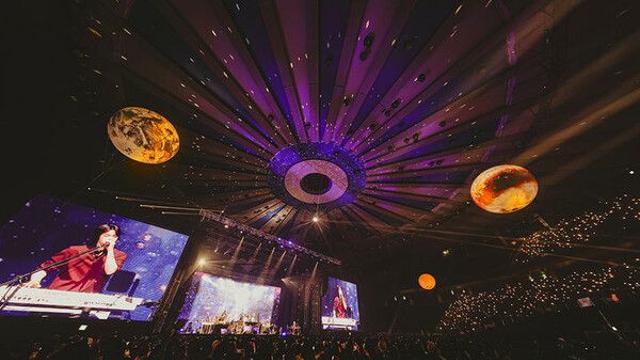 엑스디너리 히어로즈·빌런즈, 두 눈의 音을 들을 때 명왕성이 떠올랐네