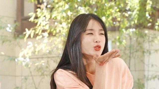 '런닝맨', 촉감만으로 입술 상대 찾는다