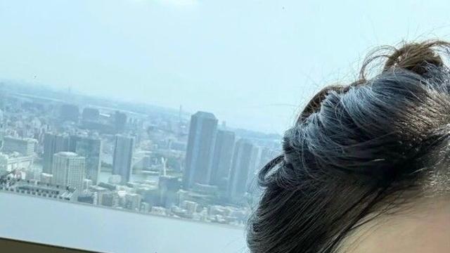 아이브 장원영, 수영장서 민낯 청순美 발산… 