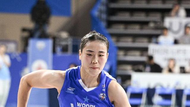 여자농구 우리은행, 신한은행 75-51 완파…2연패 후 개막 첫 승