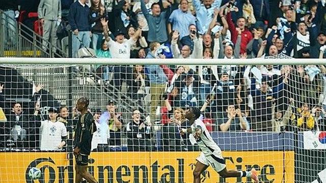 손흥민 꽁꽁 묶였다, '우~~' 엄청난 야유까지→SON 우승 꿈 '와르르' 무너지나…LAFC, 밴쿠버에 0-1 밀려 (전반 상보)