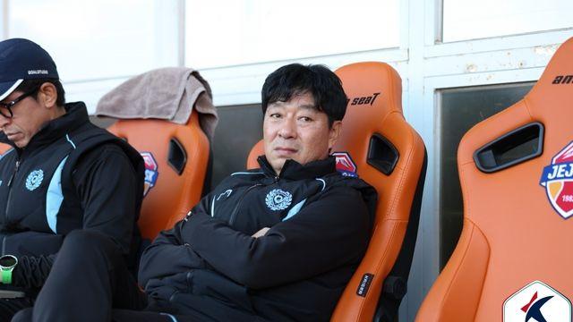 '극적 무승부' 대구 김병수 감독 