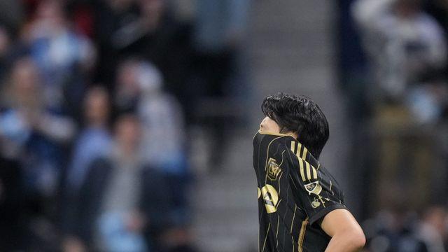 [사커토픽] ‘좌절→환희→아쉬움’ 뒤섞인 손흥민의 2025년 다사다난했던 여정, 토트넘에서 LAFC까지… 아프니까 청춘이다