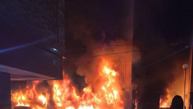 경찰, '신월동 아파트 화재' 중실화 혐의 70대 구속영장