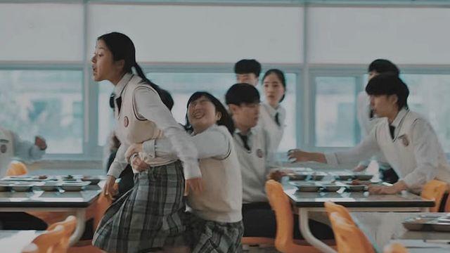 역주행 미쳤다…평점 9.08 찍고 1위 휩쓴 대이변 ‘한국 영화’ 정체