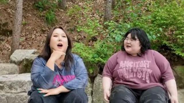 (풍자나옴)  풍자를 작아보이게 만드는 사람