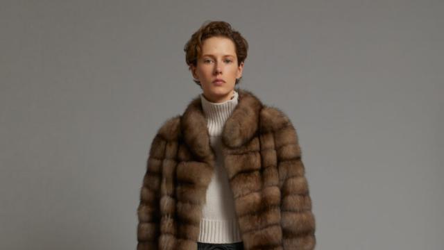 우아한 실루엣을 원한다면, 이브살로몬 세이블 재킷