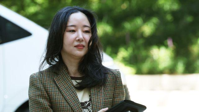 직장 내 괴롭힘 판결문 공개에…민희진, ‘카타리나 블룸의 잃어버린 명예’ 게재 [왓IS]