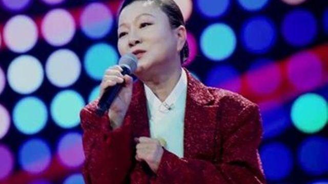 ‘흑백요리사’ 이모카세, 의외의 노래 실력 공개…”장사 접어라” 극찬 받아 (‘한일톱텐쇼’)