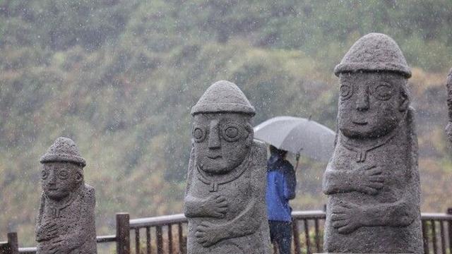 [날씨] 황사 섞인 비, 강원·제주 산지 눈 예상