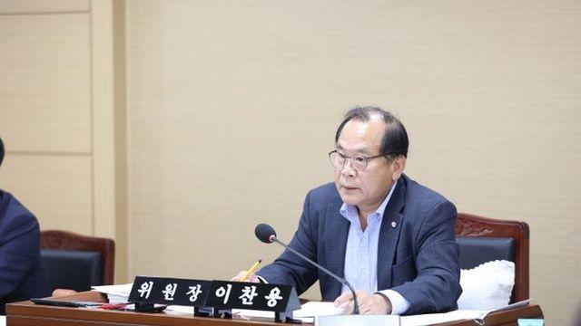 수원시의회 이찬용 도시미래위원장,“400억 들인 고색동 탄소중립 사업, 시민 감축 80% 목표에도 소통은 부재”
