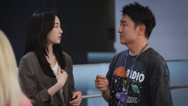 “입은 웃지만 눈은 울었다”…’불륜’으로 엮인 짠한 韓 로맨스, 공개 13일 앞두고 기대감 상승