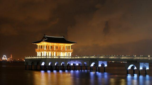 포항에서 빛과 맛 모두 즐기는 감성 트립 즐겨볼까!