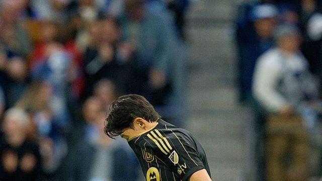 한국서 담 증세로 고생하던 손흥민, 이번에는 근육 경련...120분 투혼에도 아쉽게 패배