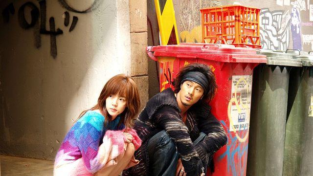 본격 어그의 계절! 어그 패션이 궁금하다면 어그 패션의 원조 임수정을 보라!