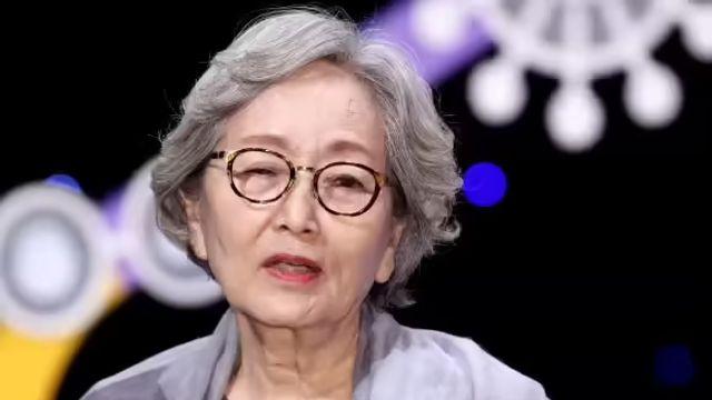 '영원한 현역' 이순재 91세로 별세... 87세 김영옥도 울린 마지막 수상소감 