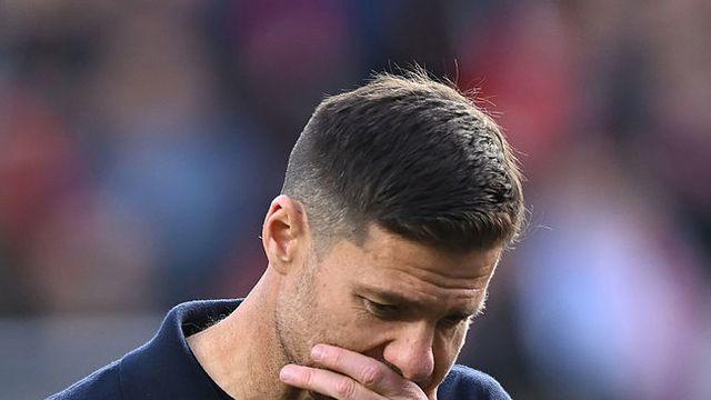 충격! ‘갈락티코 군단’ 수장 자리가 위태롭다 “레알 마드리드 팀내 6명 알론소 감독 경질 원해”