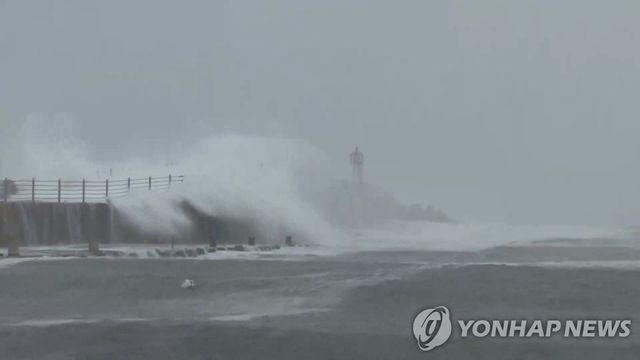 강원 대체로 흐리다 오후부터 맑음…낮 최고 15도