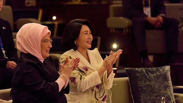 한-튀르키예 영부인 도서관 한국코너 찾아…