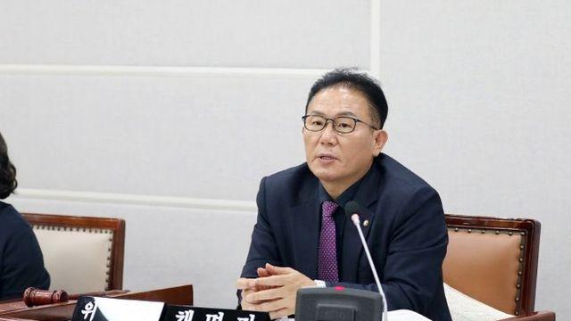 수원특례시의회 채명기 위원장, 전동킥보드 최고속도 25→20㎞  하향 제안