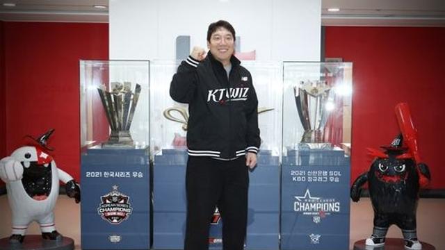 김현수, 3번의 FA로 255억원…KBO리그 다년 계약 총액 4위