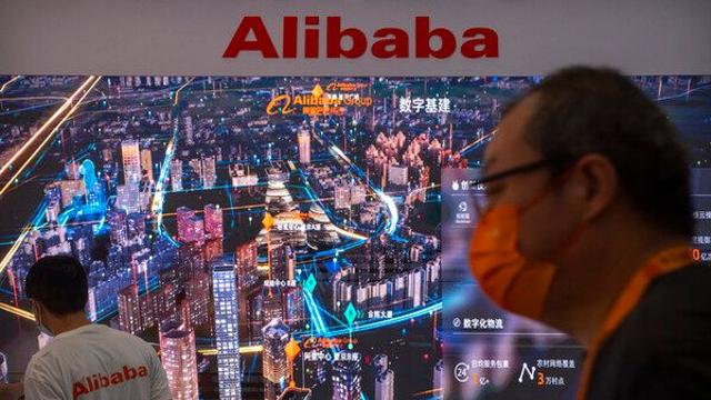알리바바, 음식배달 경쟁에 순익 반토막…AI 덕에 매출 방어