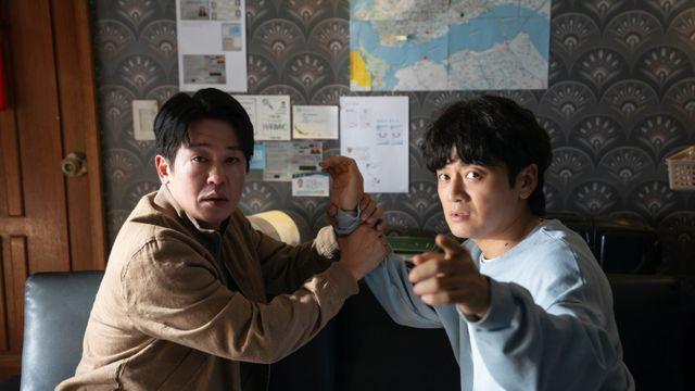 극장가 다크호스 ‘정보원’, 열혈 홍보…‘놀토’부터 ‘노빠꾸 탁재훈’까지