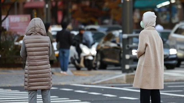 도로 살얼음 곳곳…아침 영하권 추위[내일날씨]
