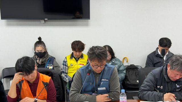 “요가매트도 새벽에?”…與·노동계, `새벽배송 금지` 연일 군불