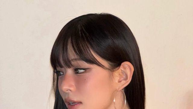 “직각 어깨 실화?” 프미나 이채영, 치명적 비주얼 [AI포토컷]