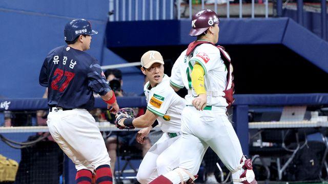 [조아제약 프로야구 대상] '넘버원' 공·수 겸장을 가린다...송성문·디아즈·양의지·안현민, 최고 야수상 경합