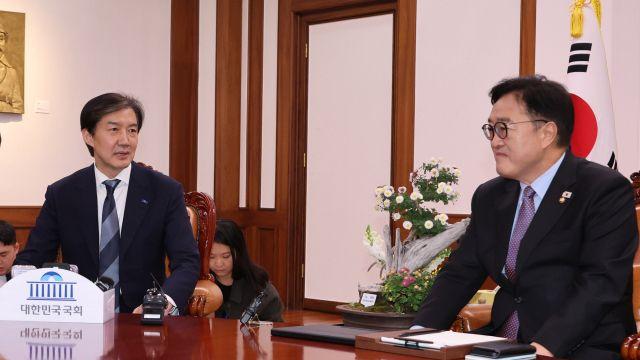 조국, 우원식 의장 예방… “개헌특위·정치개혁 합의 이행, 입법부가 나서야”