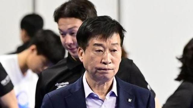 '김호철 사퇴' IBK 후임 인선은…여자배구대표팀 감독도 관심