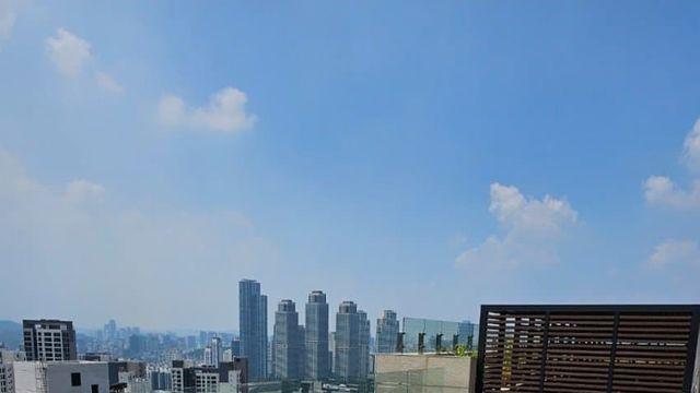 강남 아파트 수영장 수준.jpg