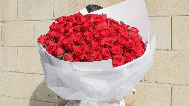 무려 35만원짜리 대형 꽃다발