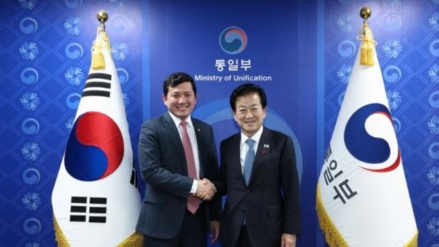 통일부 장관, 주한 미국대사대리 접견