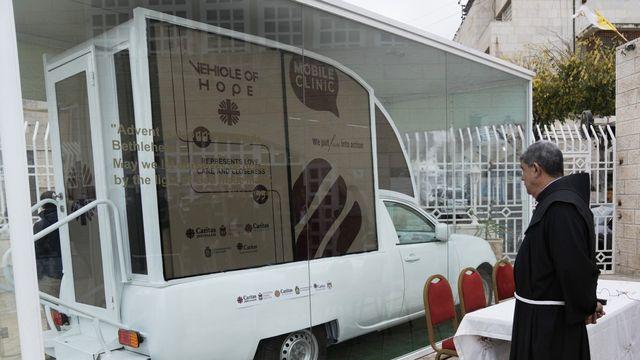 프란치스코 교황 전용차, 가자 어린이 위한 '희망의 차량'으로