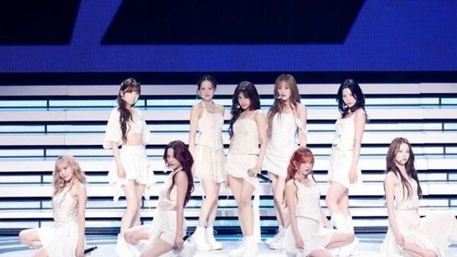 니쥬, 日 부도칸서 네 번째 투어 피날레…내년 2월부터 아레나 투어