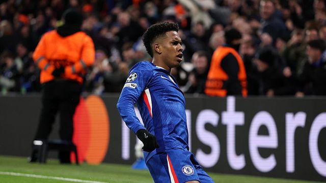 [UCL REVIEW] '07년생 대전' 이스테방, 야말 앞 3경기 연속 골!...첼시, '아라우호 퇴장' 바르셀로나 3-0 완파