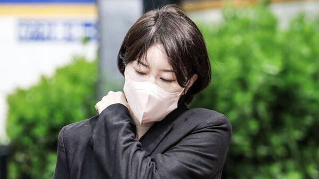 '음주운전·불법숙박업' 혐의 문다혜…오늘 항소심 첫 공판