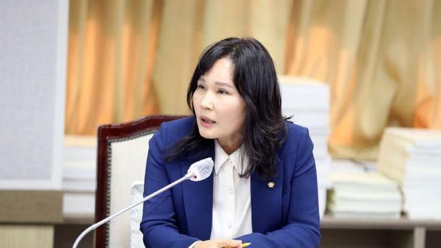 수원특례시의회 김은경 의원, “수원시 내 다문화가정 아동 한글 교육 확대 촉구”