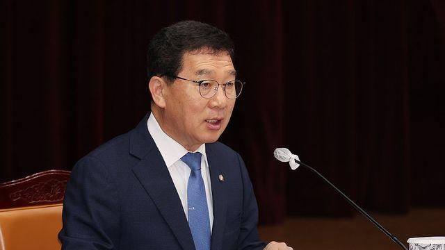 민주당 신정훈 의원 전남지사 출마 예고…빨라진 '선거시계'