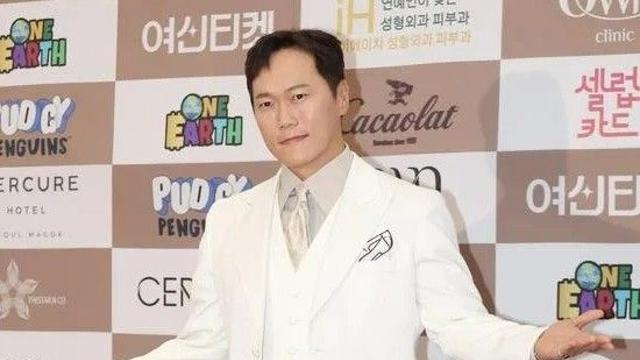 송진우, '일제강점기=韓日 전쟁' 발언 파문... 역사 왜곡 논란에 긴급 사과