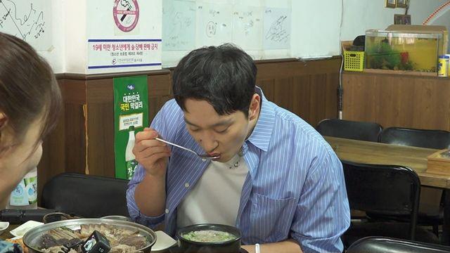 윤은혜, 유부남 황찬성에 