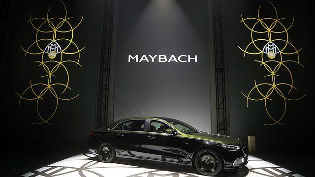 전 세계 '50대 한정 생산'… 곳곳에 '24K 금' 들어갔다는 최고급 세단 출시