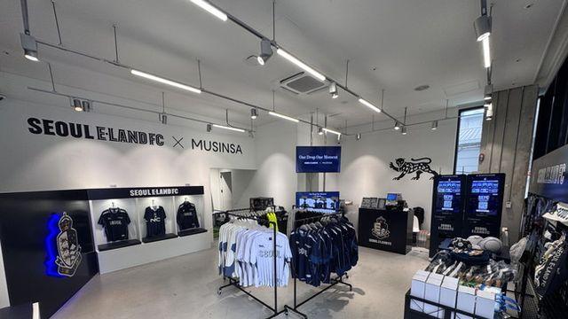 '팬 친화 구단' 서울 이랜드, 또 팬 프렌들리 클럽상 수상...천안은 그린 스타디움상 받아